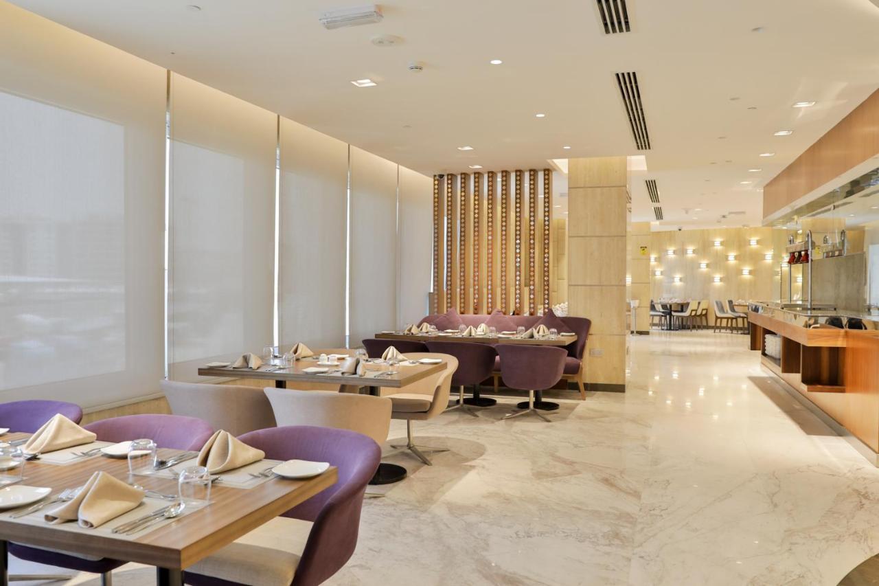 Vip Hotel Doha Qatar מראה חיצוני תמונה The Park, New Delhi